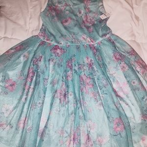 Girls flower dress